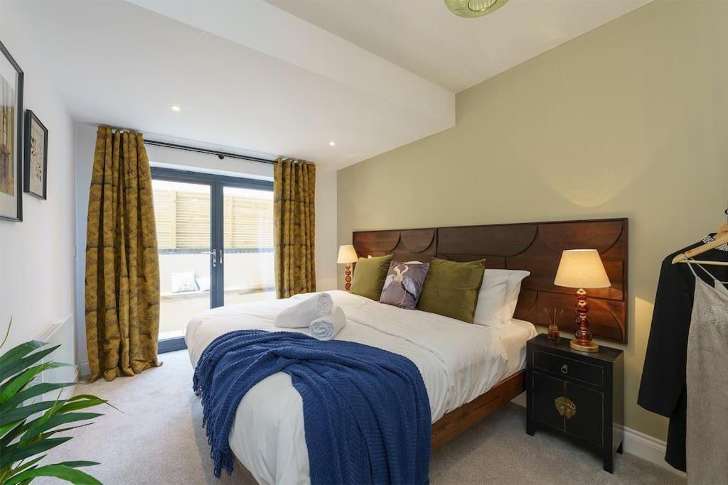 Lilyturf - 2 Bedroom Luxury Apartment By Mint Stays Bristol Exterior foto
